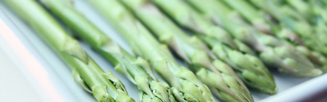 疲労回復などの効果があるアスパラギン酸を多く含むアスパラガス