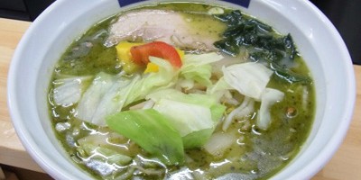 山手ラーメン安庵で販売されているミドリムシ入りのみどりラーメン