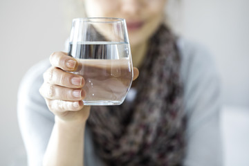 ミドリムシサプリメントを効率よく飲むには、食後３０分以内にぬるま湯で飲む事が大。